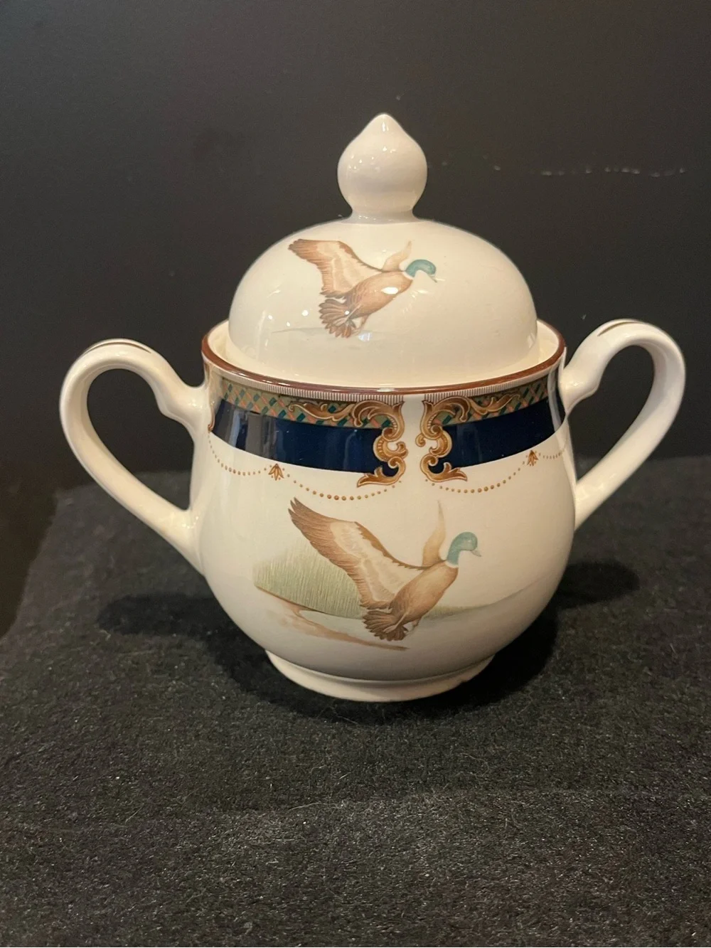 Keltcraft designed by Noritake Tranquil Glen Lidded Sugar Bowl with Duck Motif